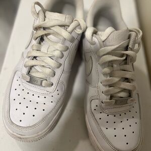 Nike Air Force 1 White Leather Sneakers size 5.5